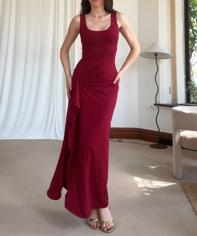 Athena Dress: Sculpting Comfort & Chic Style