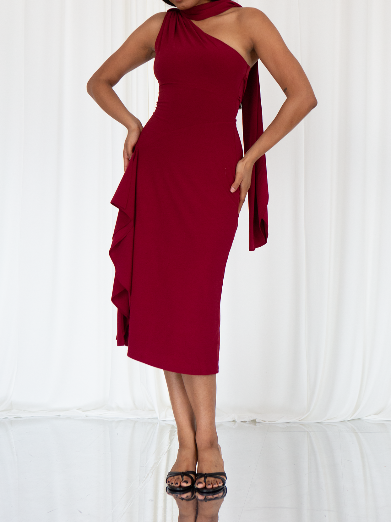 Astoria Dress: Timeless Elegance & Versatility