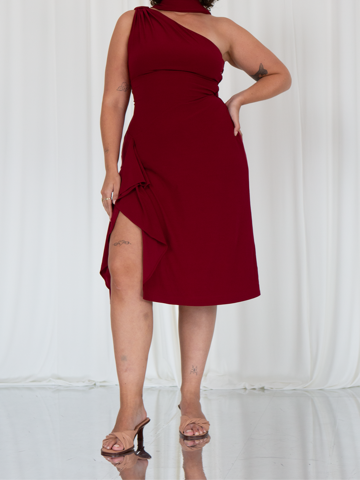 Astoria Dress: Timeless Elegance & Versatility