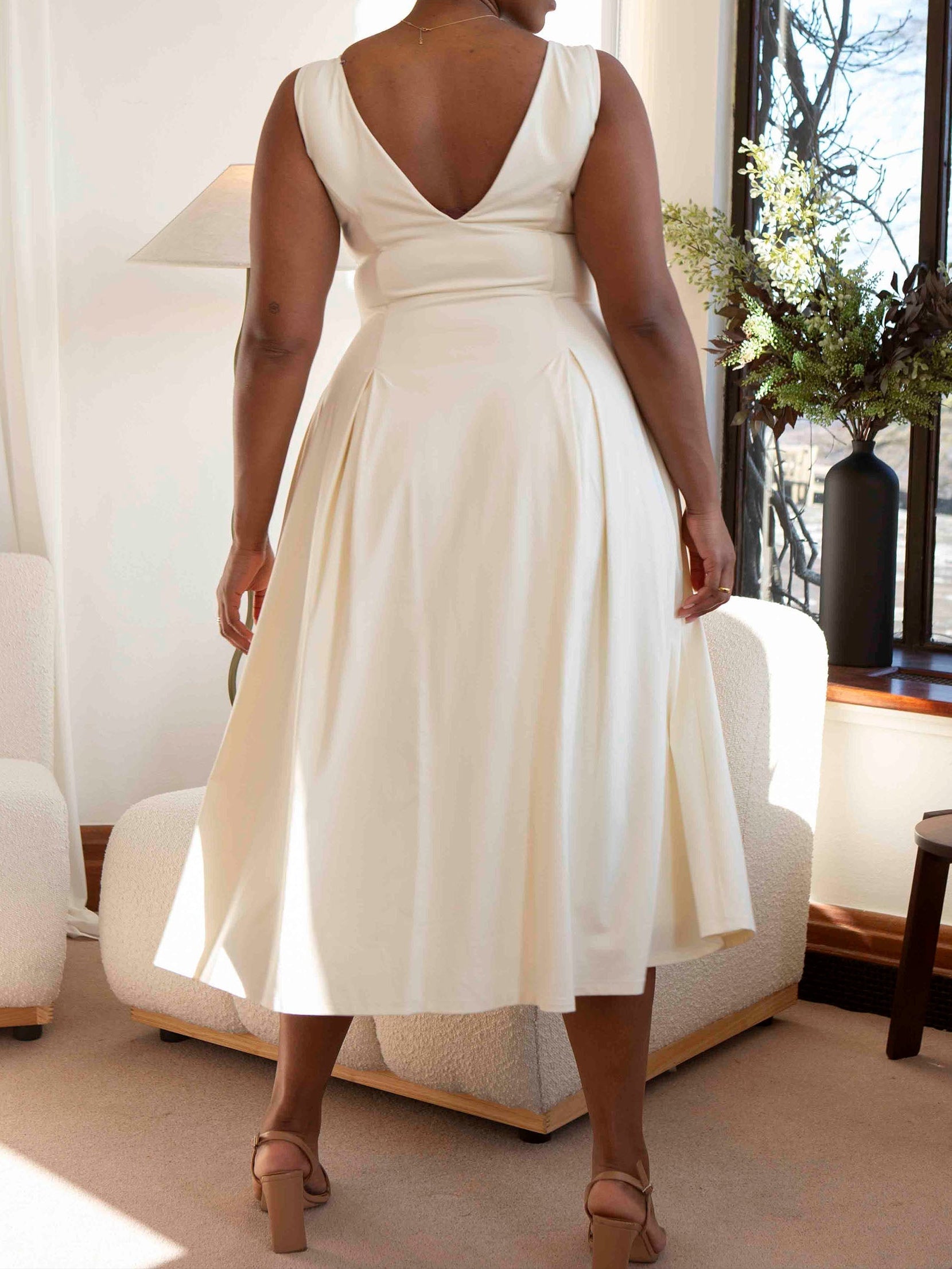 Chelsea Dress: Elegant, Flattering & Comfortable