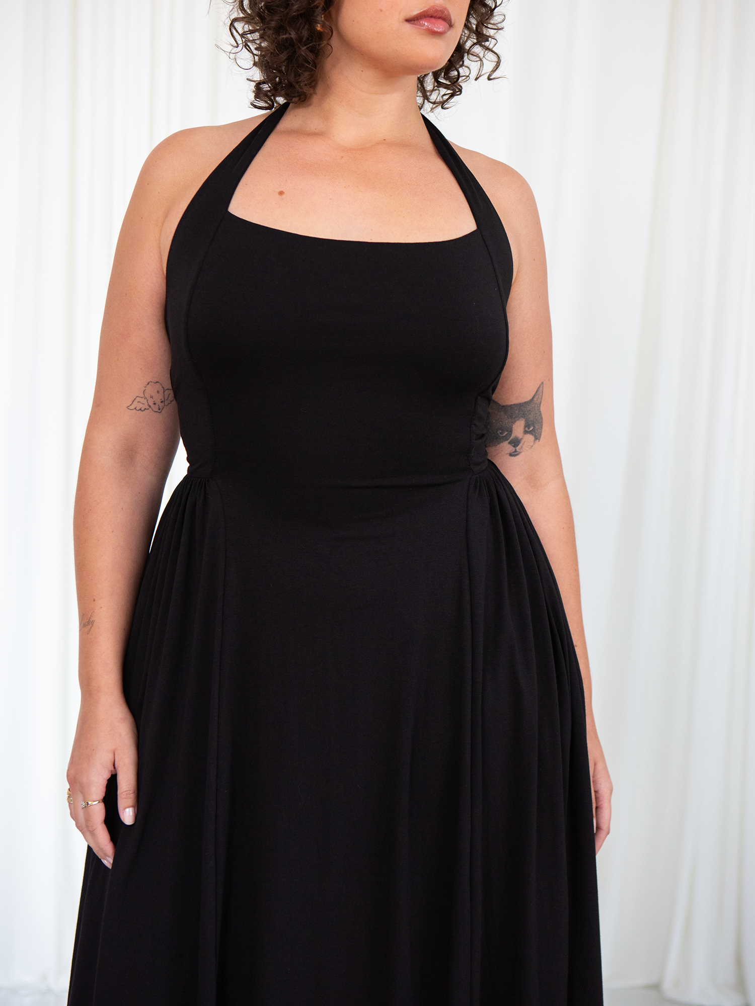 Elio Dress: Minimal Elegance & Perfect Fit