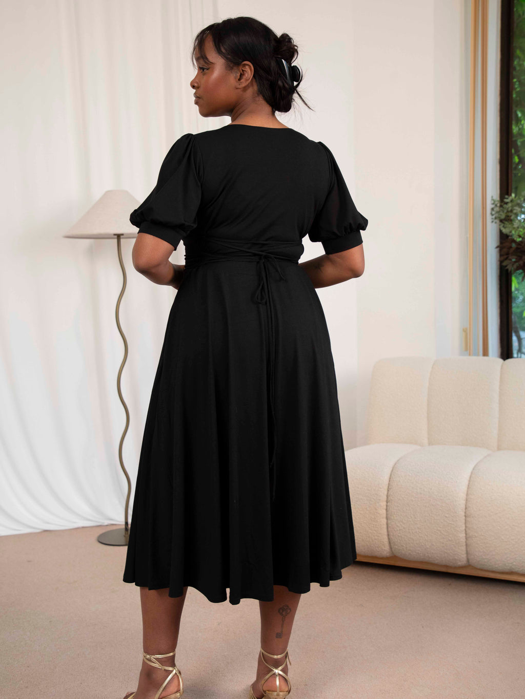 Elsie Dress: Elegant, Comfortable & Versatile Style