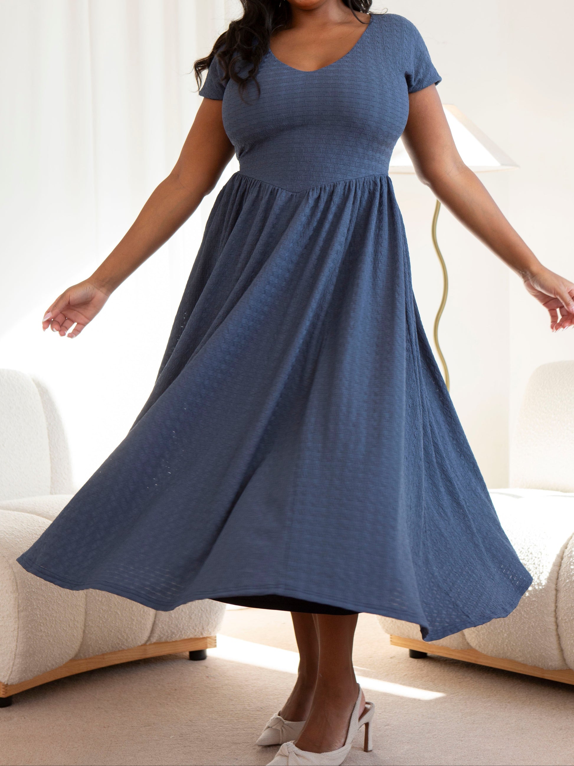 Georgia Dress: Sculpting Style & Versatility