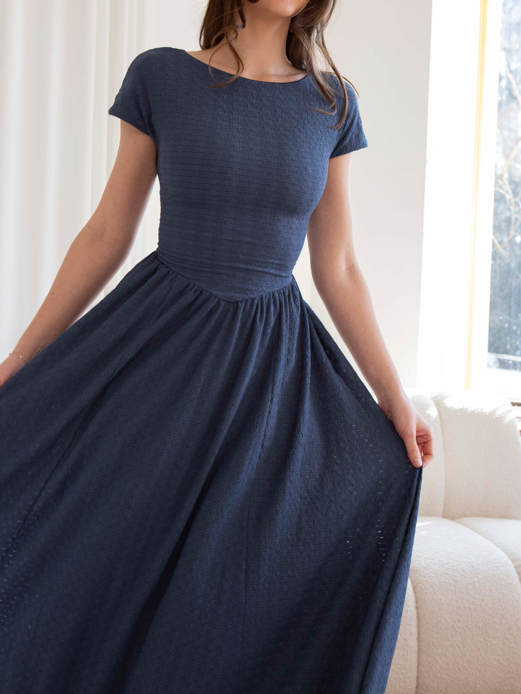 Georgia Dress: Sculpting Style & Versatility