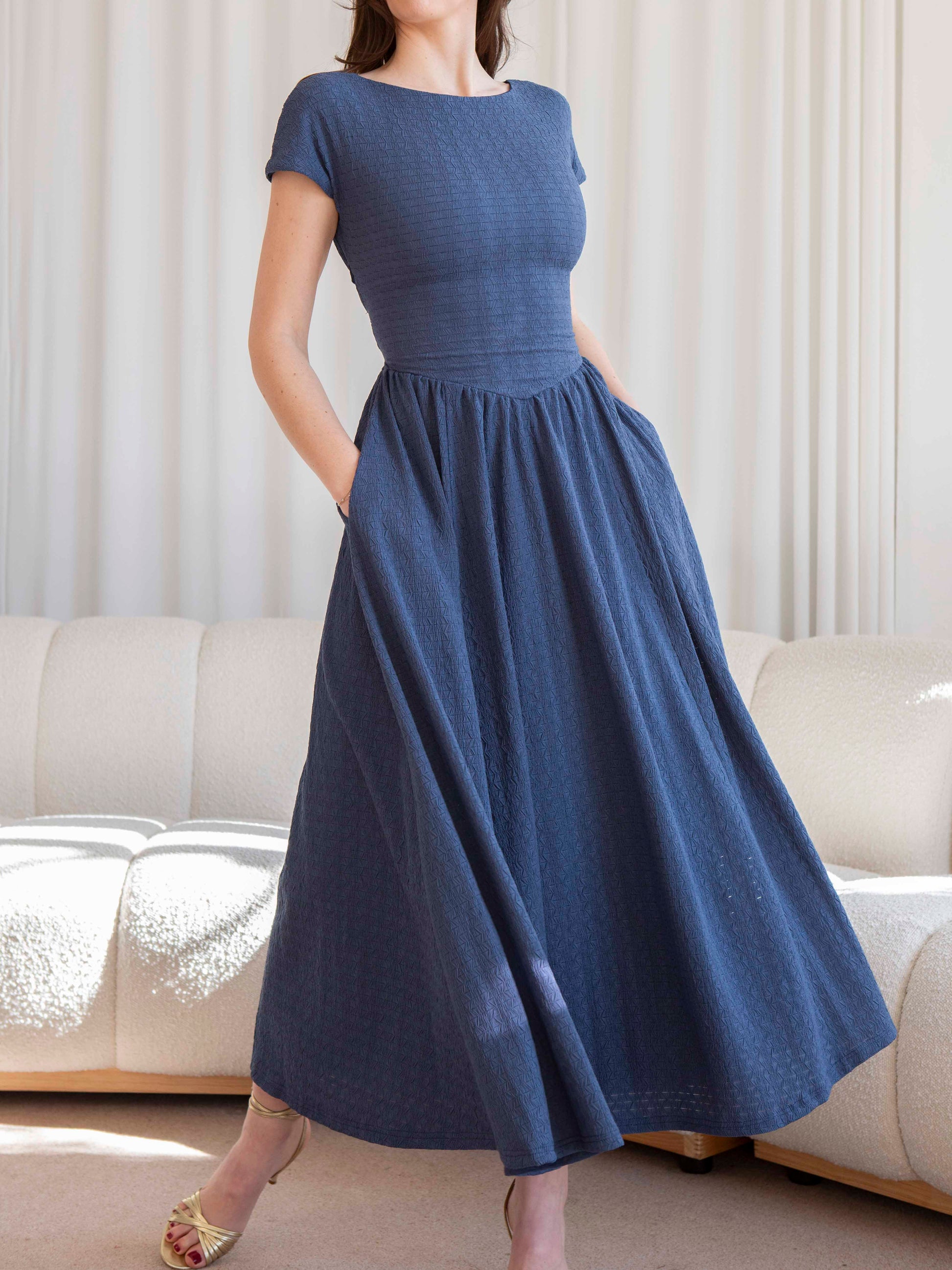 Georgia Dress: Sculpting Style & Versatility