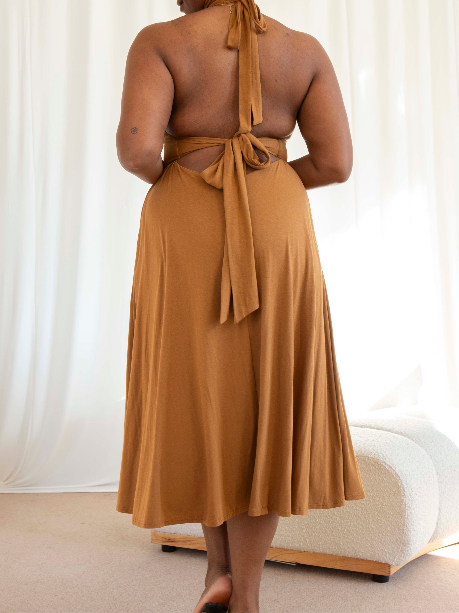 Hayes Dress: Buttery Soft & Graceful Midi Style