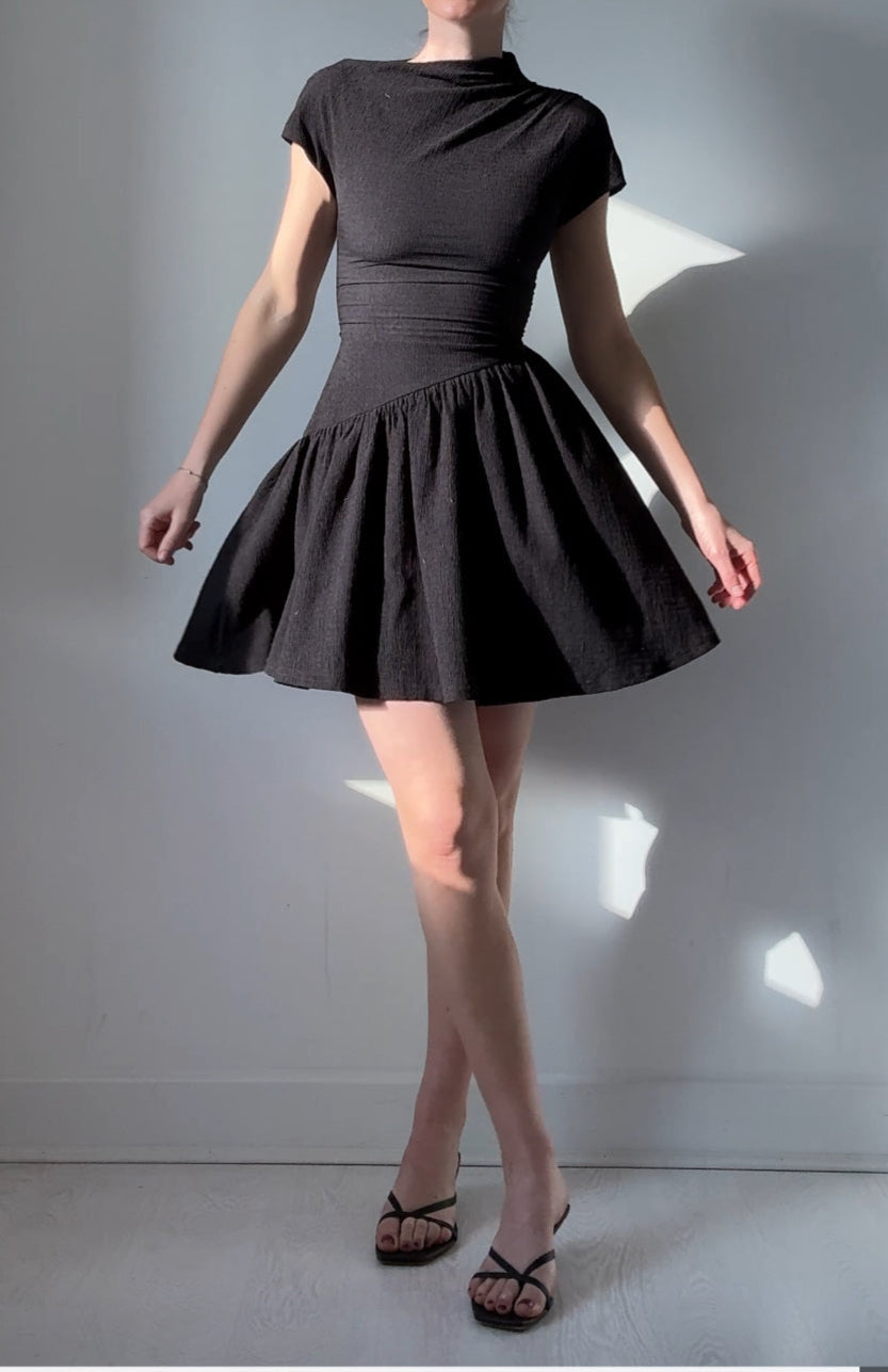 Lily Dress: Elegant & Eco-Friendly Mini for Any Occasion