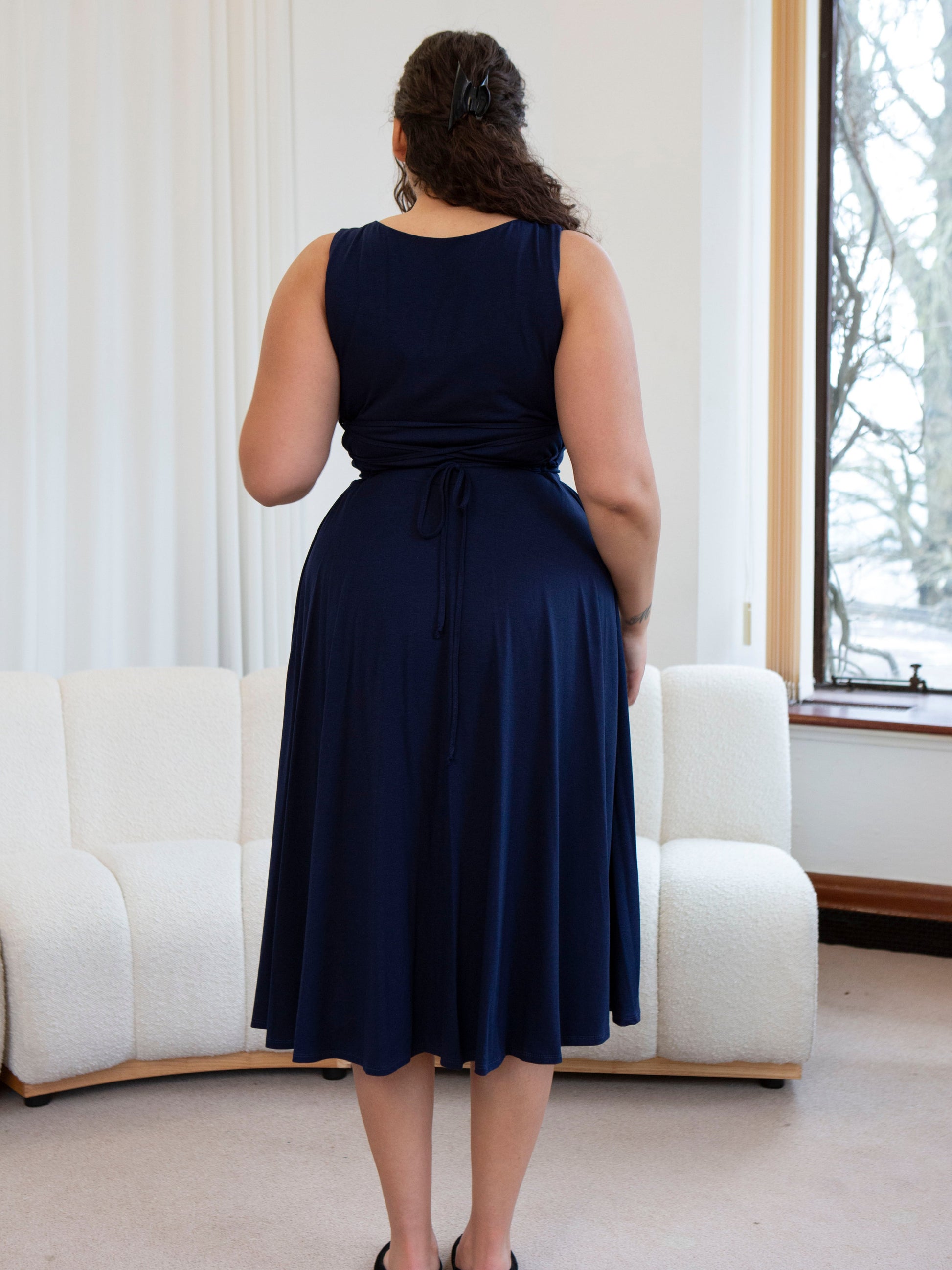 Juni Midi Dress: Versatile, Sustainable & Stylish