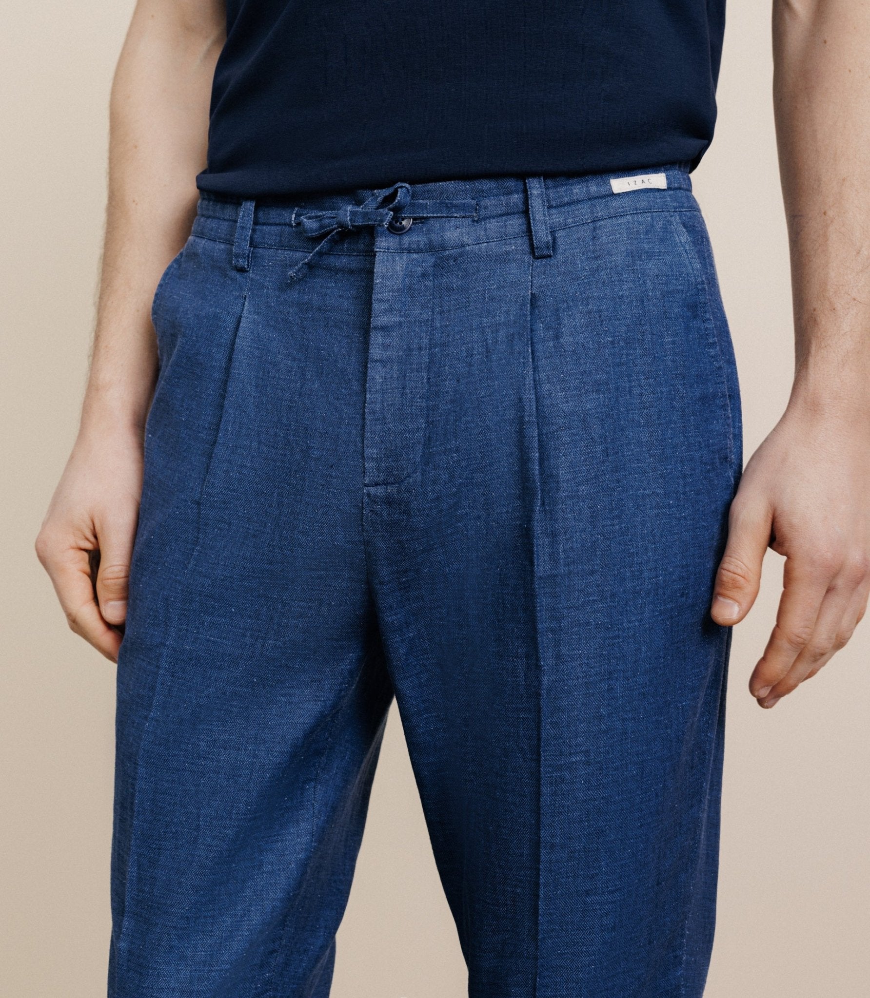 Pants in indigo linen blend
