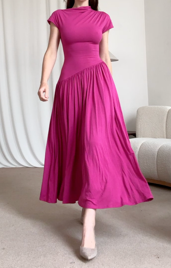 Lily Maxi Dress: Elegant & Flowy Stretch Jersey Gown