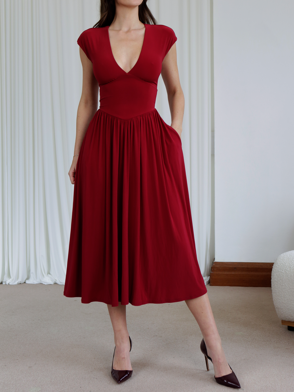 Wisteria Dress: Elegant & Versatile Style