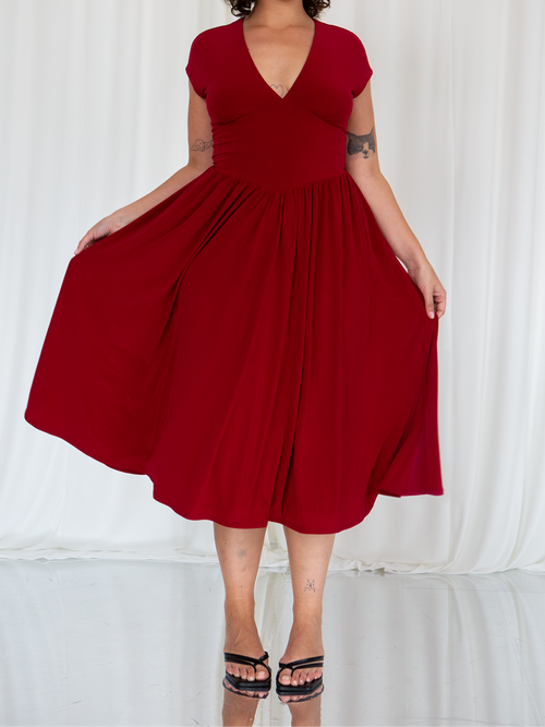 Wisteria Dress: Elegant & Versatile Style